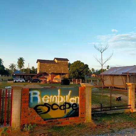 Rembulan Escape - Beachfront Bell Tent Kampung Penarik Exterior photo
