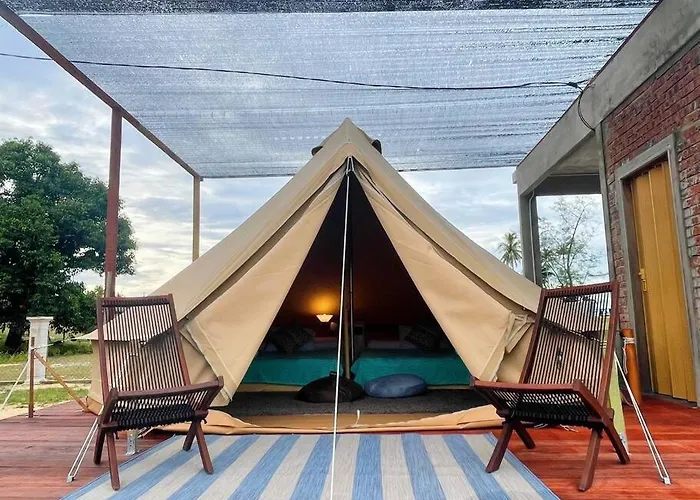 Rembulan Escape - Beachfront Bell Tent