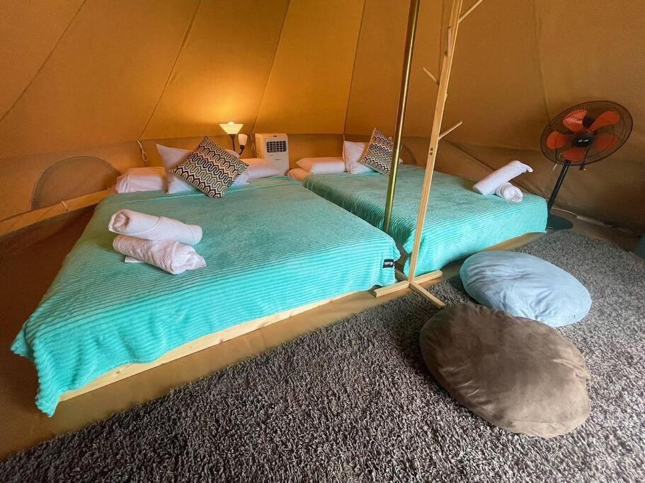 Rembulan Escape - Beachfront Bell Tent Luxury tent