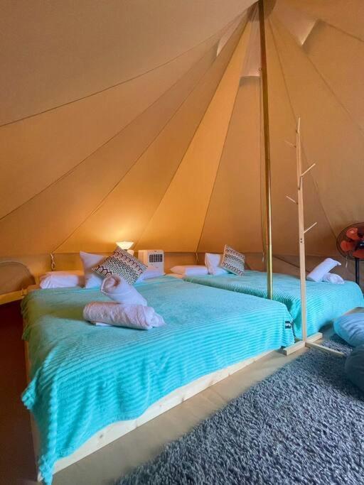 Luxury tent Rembulan Escape - Beachfront Bell Tent *
